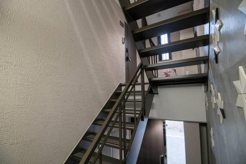 浅草禅心居301室 浅草駅徒歩15分 2024年4月ニューオープン 43平米丸貸し切り ダブルベット2台と畳敷き布団2組 家庭式用品設備完備 Präfektur Tokio Exterior foto
